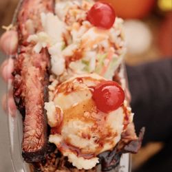 The Big E - BBQ split from Porky's