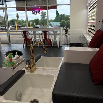 ManiLuxx Organic Nails  Day Spa - The pedicure chairs. Not your average chair but I like it! - Nail Salons Near Me - Manassas, Virginia