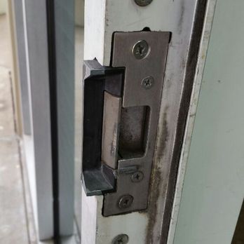 Universal Locksmith - Install buzzer assistant - Keys & Locksmiths Near Me - Orlando, Florida Universal Locksmith - Install buzzer assistant - Keys & Locksmiths Near Me - Orlando, Florida