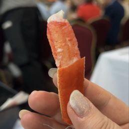 Very meaty and fresh snow crabs!