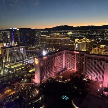 The High Roller - Amusement Parks Near Me - Las Vegas, Nevada