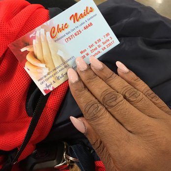 Chic Nails - Bubbles in the nails and nails are not rounded the same - Nail Salons Near Me - Norfolk, Virginia