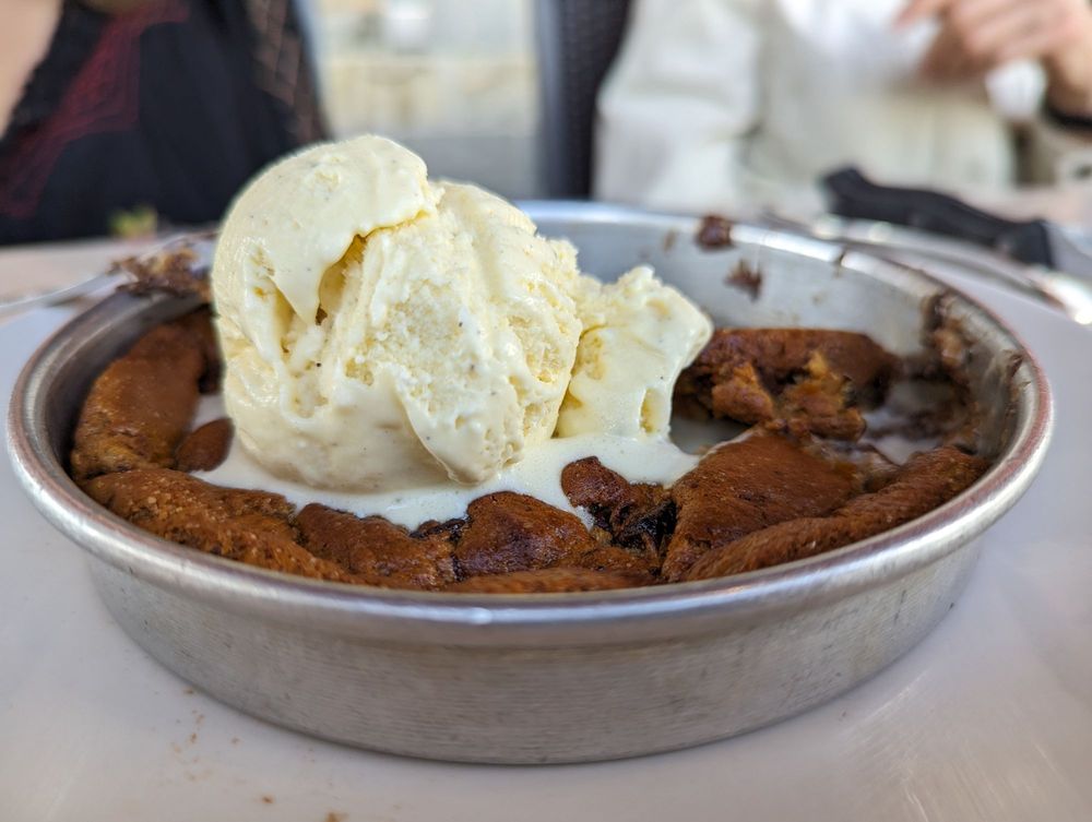 BJ's Restaurant & Brewhouse