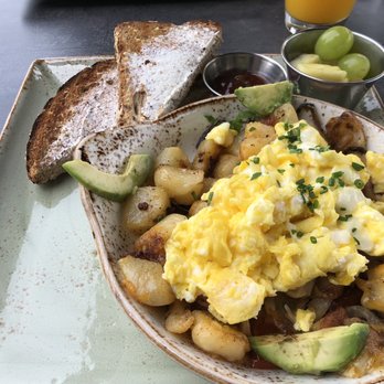 First Watch - Farmhouse skillet  hash - Breakfast & Brunch Near Me - Sewell, New Jersey
