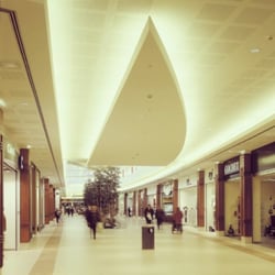 Waasland Shopping Center
