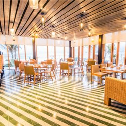 The Cape Hotel - Restaurant