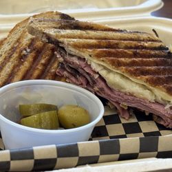 Eli’s Deli