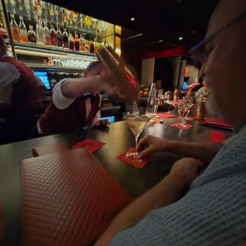 Durant's - Steakhouses Near Me - Phoenix, Arizona