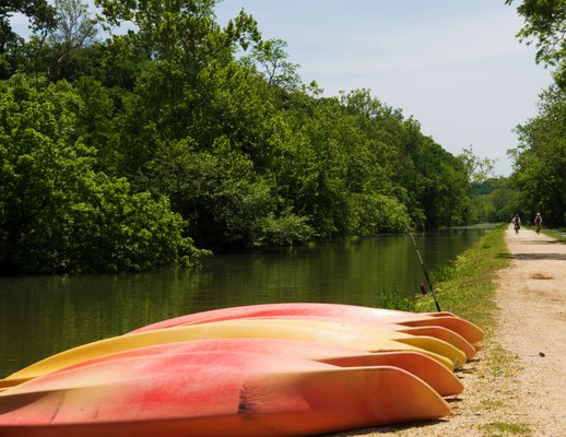 Boating In DC at Fletcher's Cove by null