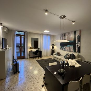 1. Hotel Palazzo Paruta