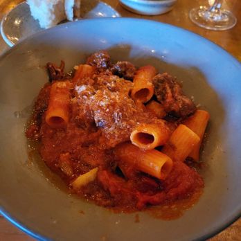 Viaggio Ristorante - Rigotoni with shortrib ragu - Italian Near Me - Wayne, New Jersey Viaggio Ristorante - Rigotoni with shortrib ragu - Italian Near Me - Wayne, New Jersey