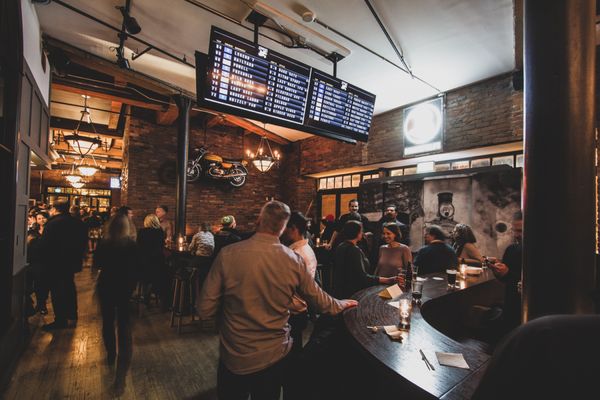 Swans Pub by null