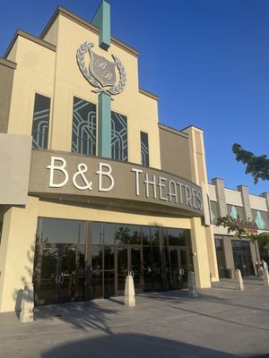 B&B Theatres Liberty Cinema 12 by null