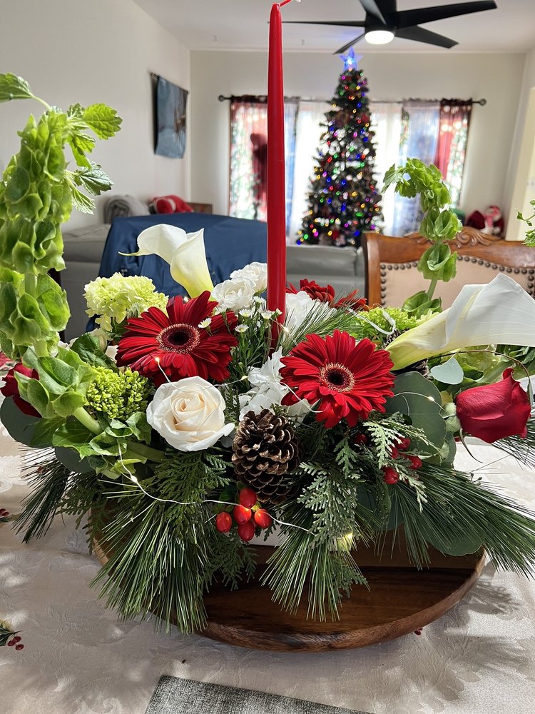 NUMA’S FLORIST Updated August 2024 45 Photos & 45 Reviews 1888