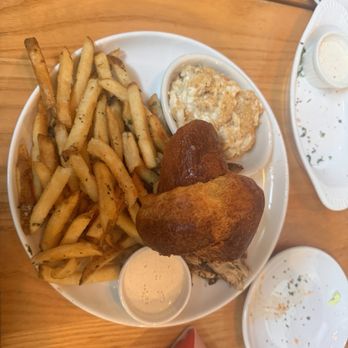 Salt + Smoke - Pulled Pork Plate - Bars Near Me - Saint Louis, Missouri Salt + Smoke - Pulled Pork Plate - Bars Near Me - Saint Louis, Missouri