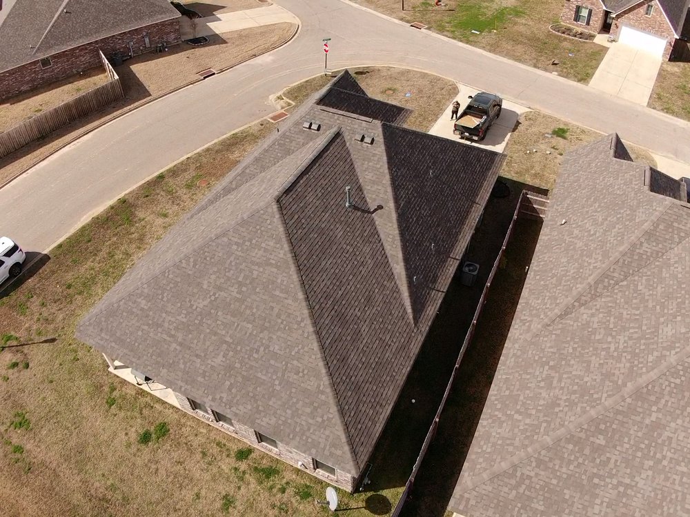Slide of Walker's Roofing & Construction