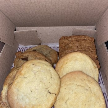 Insomnia Cookies - Bakeries Near Me - Claremont, California Insomnia Cookies - Bakeries Near Me - Claremont, California