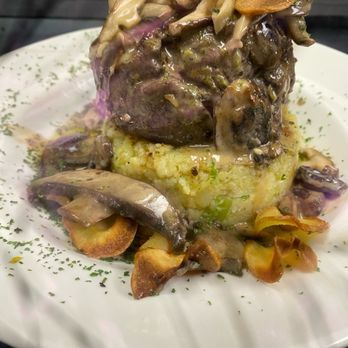 Copper Sky Steakhouse - Filet mignon with scallion mashed potatoes and mushroom sauce - Bars Near Me - Reedsville, Wisconsin Copper Sky Steakhouse - Filet mignon with scallion mashed potatoes and mushroom sauce - Bars Near Me - Reedsville, Wisconsin
