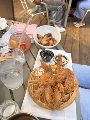 Frost Bistro by null