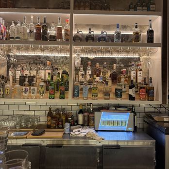 Vamos. Vamos - Cocktail Bars Near Me - Santa Monica, California
