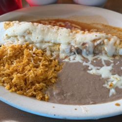 El Abuelito Family Mexican Restaurant - Burrito