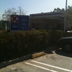 Circle K - 10:30 am shadows...