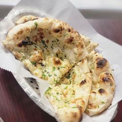 Sahara Fine Indian Cuisine - Garlic Naan Garlic Naan