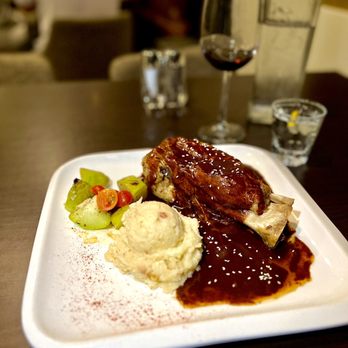 Oceana Restaurant - Chamorro (pork with mashed potatoes and seasonal vegetables) - Seafood Near Me - Palm Desert, California Oceana Restaurant - Chamorro (pork with mashed potatoes and seasonal vegetables) - Seafood Near Me - Palm Desert, California