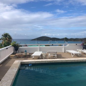 At Home In the Tropics - The pool and breakfast area - Bed & Breakfast Near Me - St Thomas, Virgin Islands