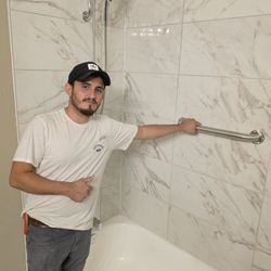 The Good Tile - The shower bar is so worth it.