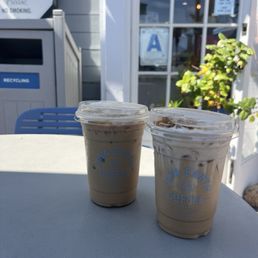 vanilla latte and cookie butter latte