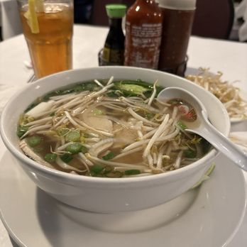 Viet's Pho - Chicken pho - Vietnamese Near Me - Albuquerque, New Mexico