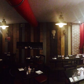 Diablos - Ambiance country - Steakhouses Near Me - Paris, 75