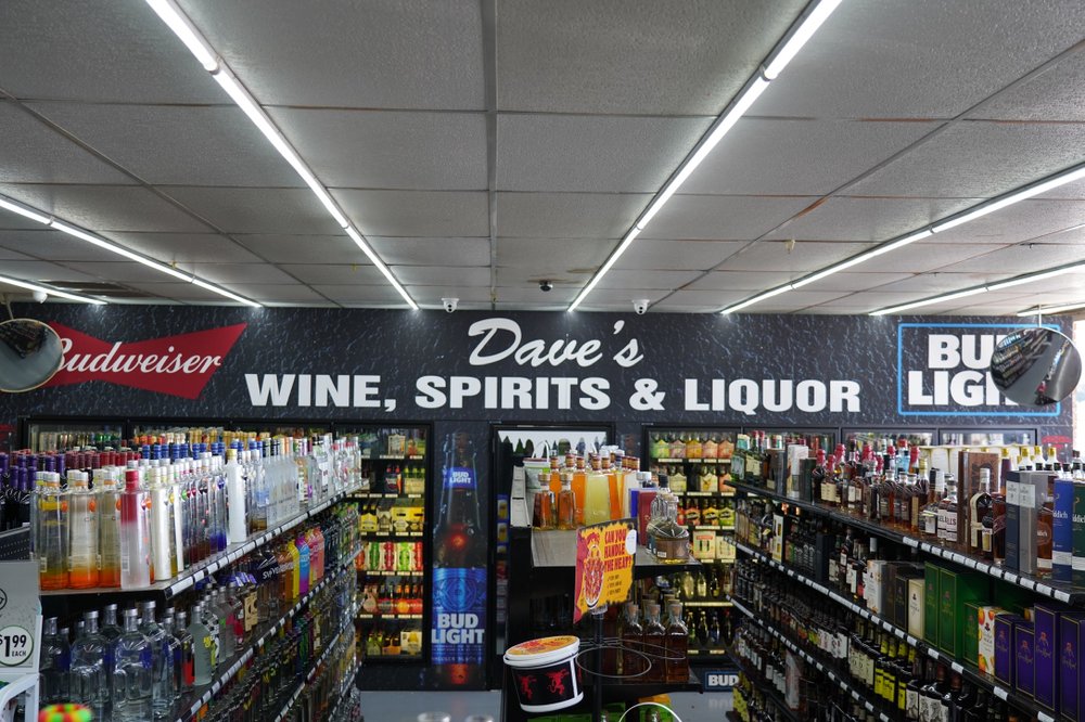 DAVE’S LIQUOR WINE AND SPIRITS Updated June 2024 801 S Maiden Ln, Joplin, Missouri Beer