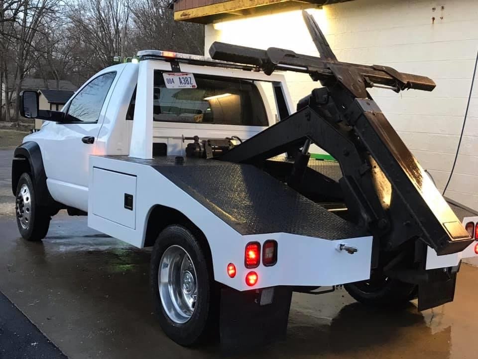 DAVE’S TOWING Towing 3318 S Main St, New Franklin, OH Phone