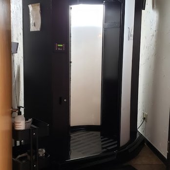 Sun Lounge - Stand Up Tanning - Tanning Near Me - Parker, Colorado