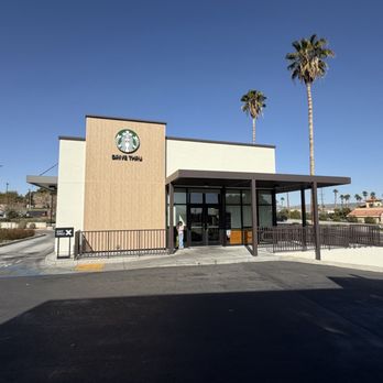 Starbucks - Coffee & Tea Near Me - Barstow, California