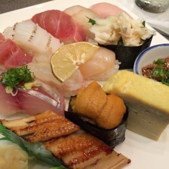Maguro-Ya - This was the Omakase... Seemed like a bit of a let down for me... - Japanese Near Me - Honolulu, Hawaii Maguro-Ya - This was the Omakase... Seemed like a bit of a let down for me... - Japanese Near Me - Honolulu, Hawaii