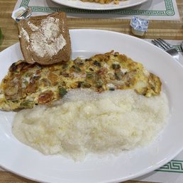Veggie Omelette with Grits. Delicious!