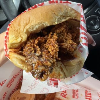 The Red Chickz - Honey butter chicken sandwich - Chicken Shop Near Me - Woodland, California The Red Chickz - Honey butter chicken sandwich - Chicken Shop Near Me - Woodland, California