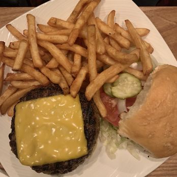 Stacked Grill - Cheeseburger - Breakfast & Brunch Near Me - Biloxi, Mississippi