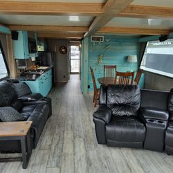 Starved Rock River Adventures