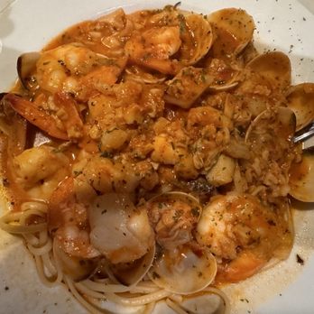 Little Toni's - Seafood Arrabiata - Pizza Near Me - North Hollywood, California Little Toni's - Seafood Arrabiata - Pizza Near Me - North Hollywood, California