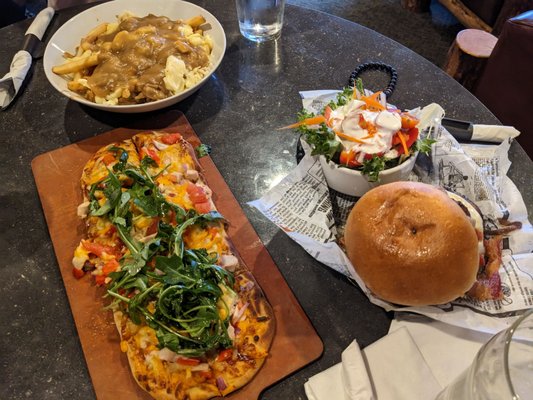 Whistle Stop Pub by null