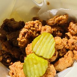 Mamma Joy's Hot Chicken More