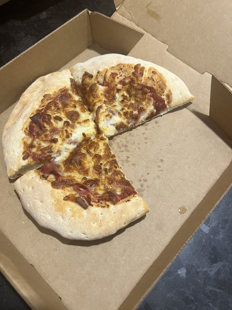 Breadeaux Pizza Logo