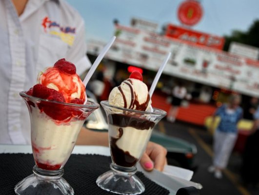 Ardy & Ed's Drive In by null