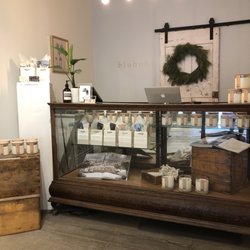 Bluboho - Inside of store