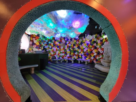 Wonder Bar by null