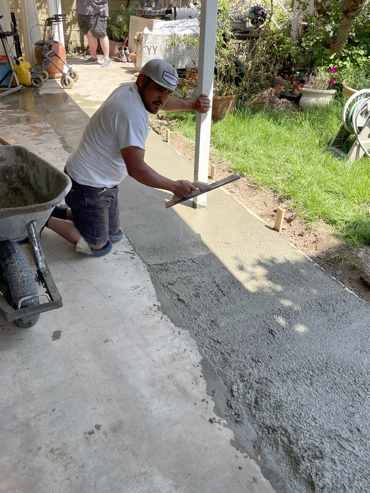 Slide of Joe’s Roofing & Paving